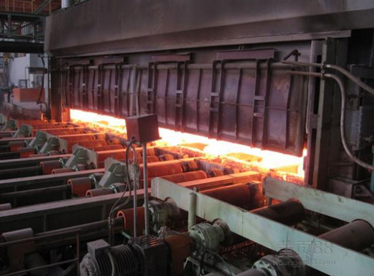 河南白菜网
厂一炼钢紧缩库存到4500吨
